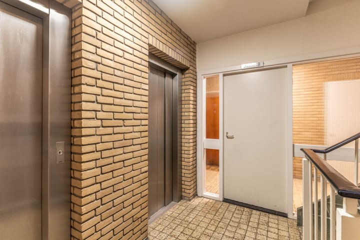 Foto 5 van Vesuvius 17