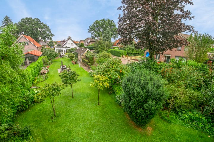 Photo 5 of Pastoor van Tielstraat 2