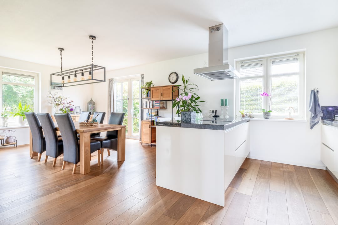 Photo 2 of Telefoonweg 28