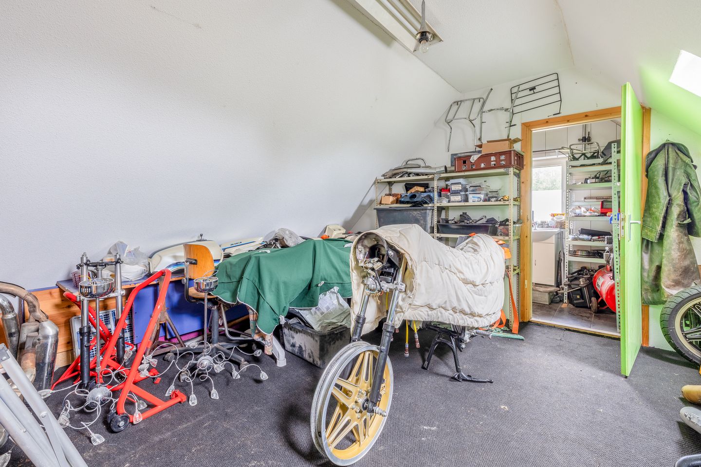 Photo 35 of Telefoonweg 28