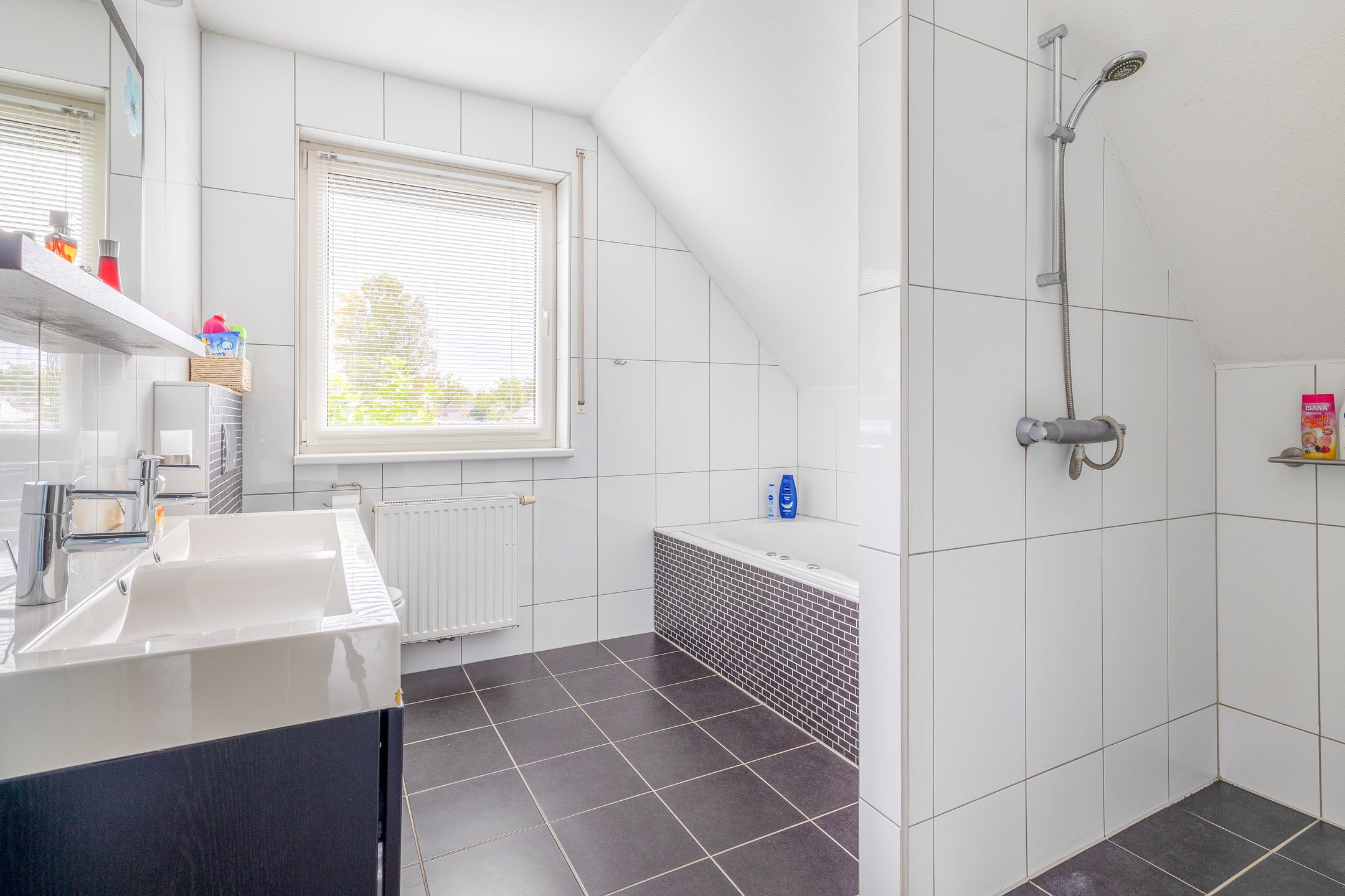 Photo 39 of Telefoonweg 28