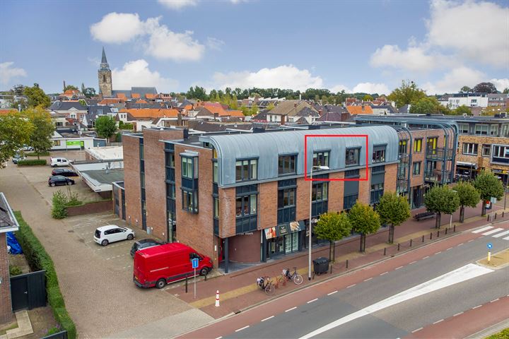 View photo 1 of Dingstraat 22