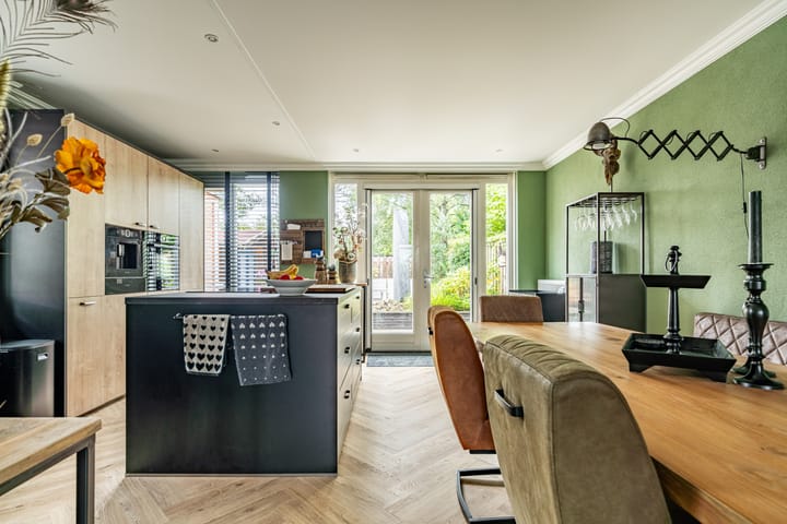 Foto 11 van Burgemeester Verver-Aartsenlaan 16