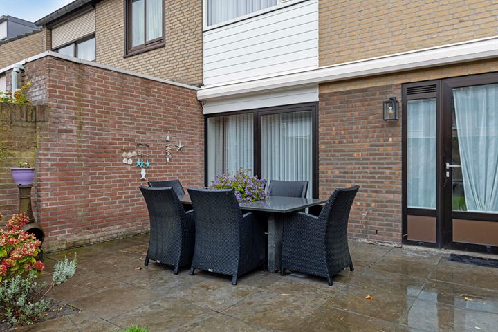 View photo 30 of Kievitstraat 28