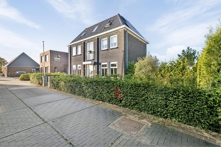 Foto 48 van Hortensiastraat 2