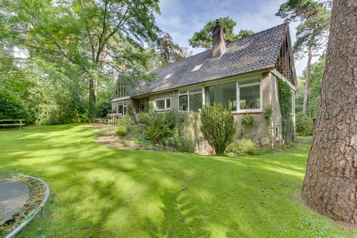 Foto 39 van Cornelis Evertsenlaan 1