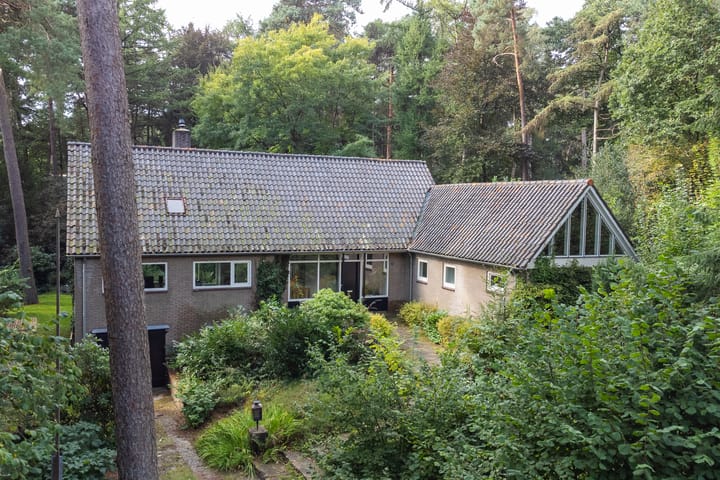 Foto 45 van Cornelis Evertsenlaan 1