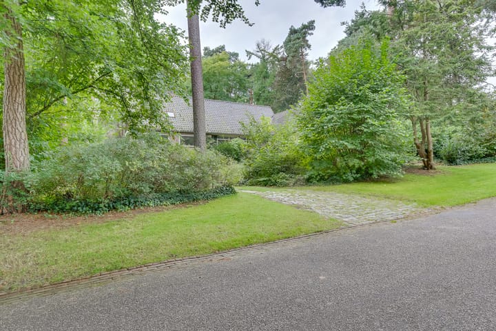 Foto 53 van Cornelis Evertsenlaan 1