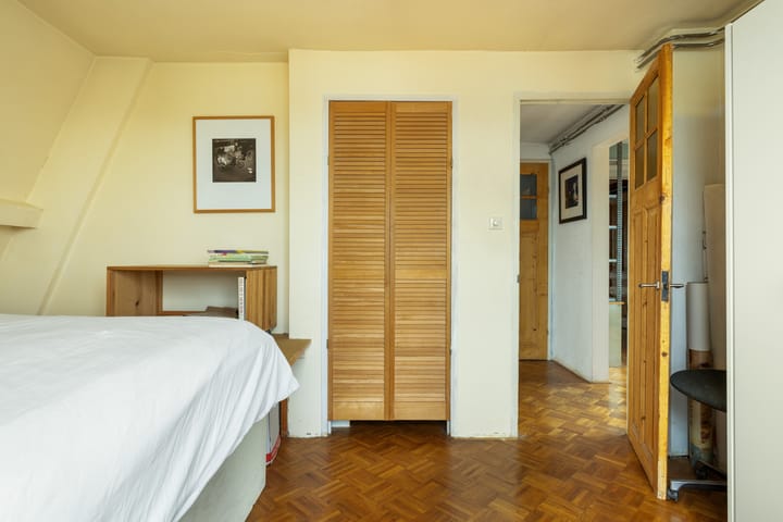 Foto 36 van Oudezijds Achterburgwal 128-C