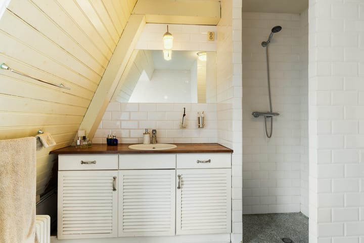 Foto 41 van Oudezijds Achterburgwal 128-C