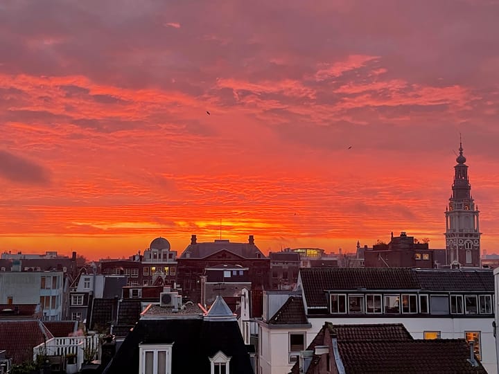 Foto 58 van Oudezijds Achterburgwal 128-C