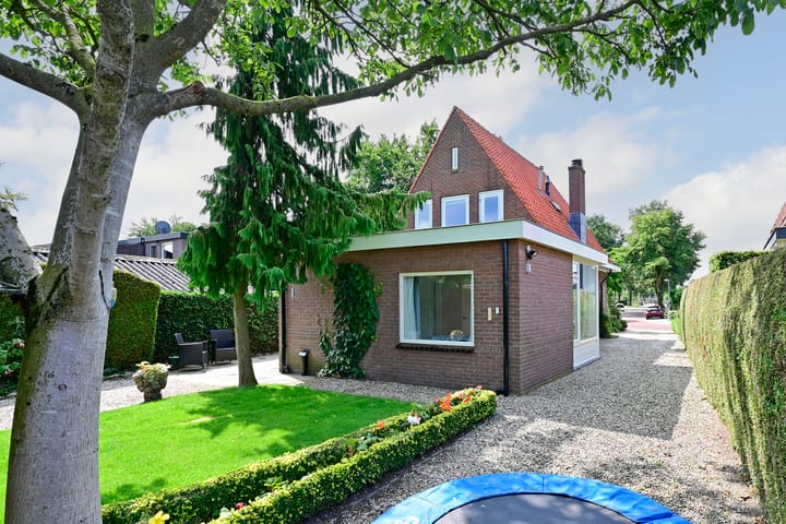 Foto 18 van Stationsstraat 56