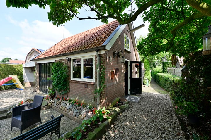 Foto 19 van Stationsstraat 56