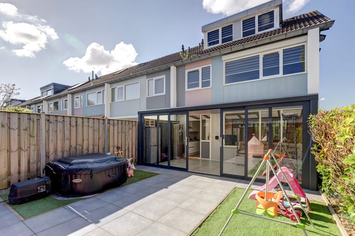 Foto 3 van Heilige Stoel 4501