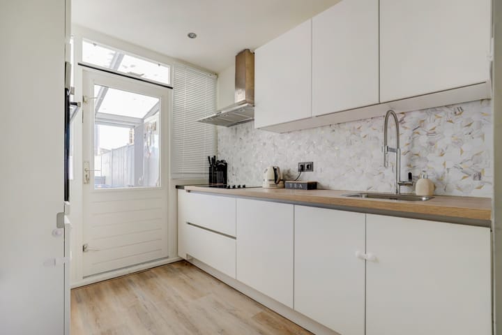 Foto 7 van Heilige Stoel 4501