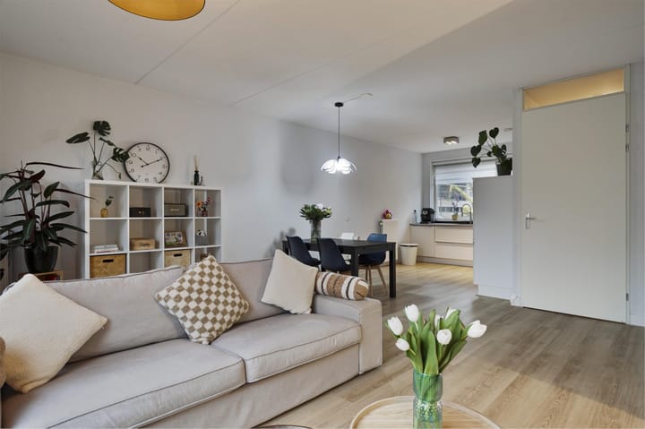 Foto 6 van Rigastraat 14