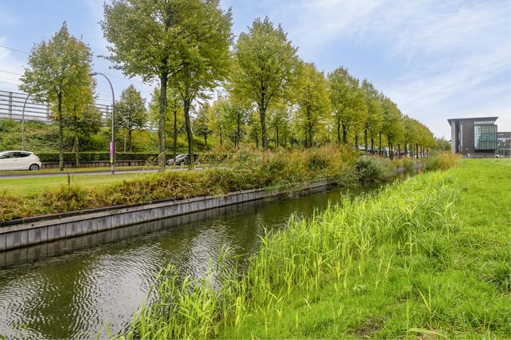 Foto 28 van Rigastraat 14