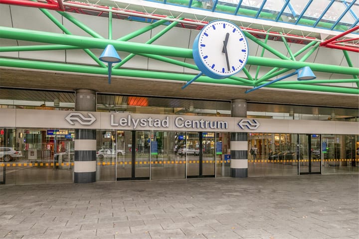 Foto 29 van Rigastraat 14