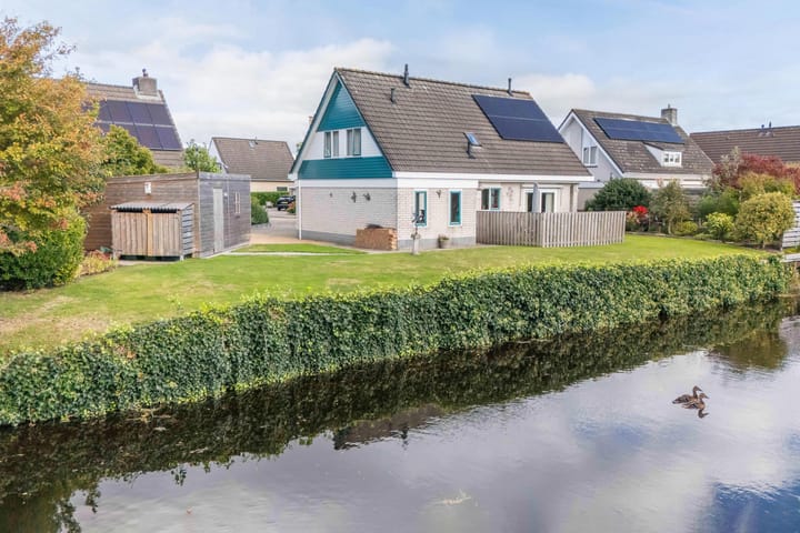 Photo 4 of Karturf 78