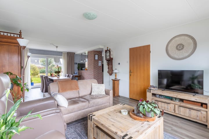 Photo 7 of Karturf 78