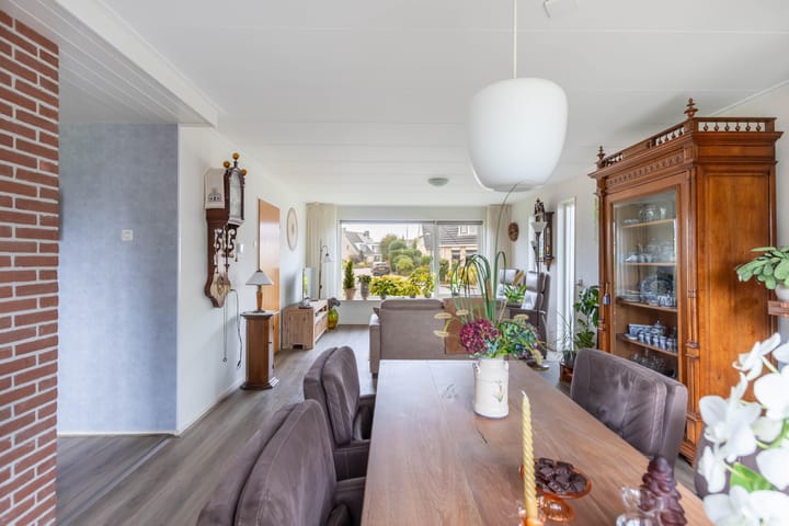 Photo 11 of Karturf 78