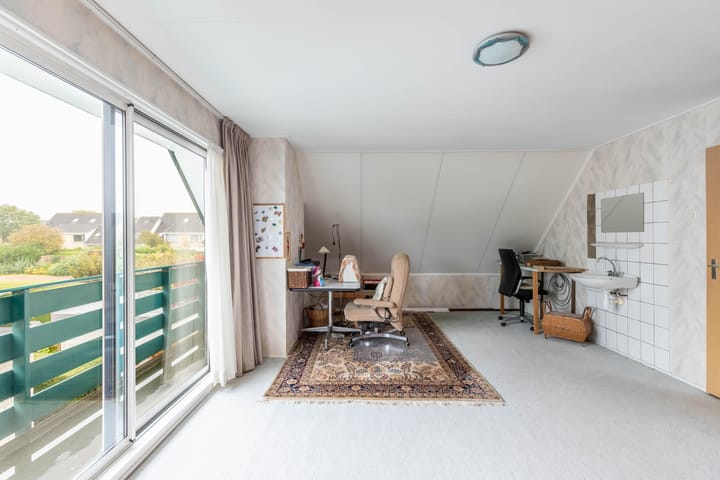 Photo 29 of Karturf 78