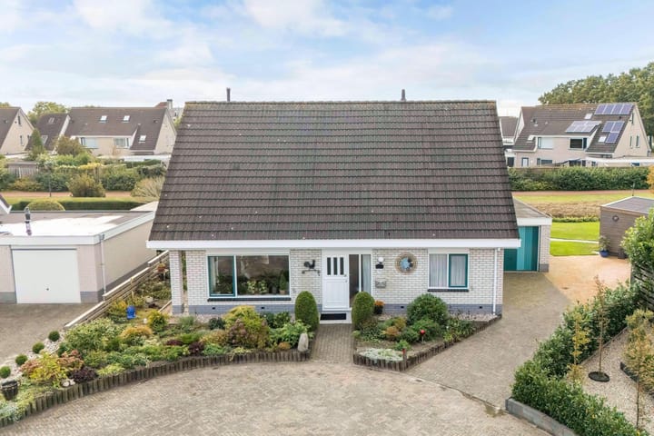 Photo 39 of Karturf 78