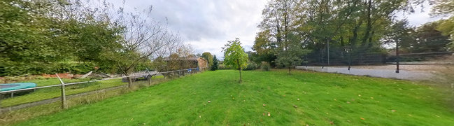 Bekijk 360° foto van Achtertuin 2 van Hoofdweg 28