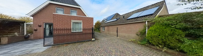 Bekijk 360° foto van Achtertuin 1 van Hoofdweg 28