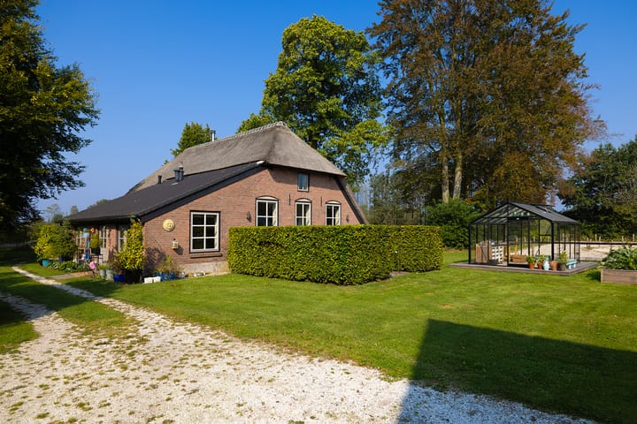 Photo 2 of Molenbergweg 106