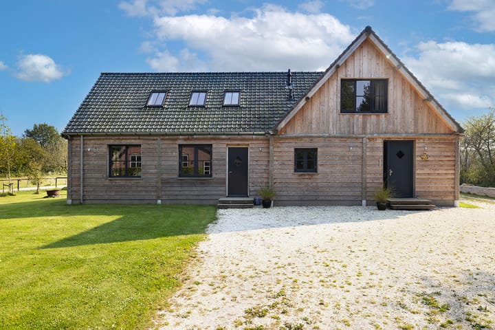 Photo 3 of Molenbergweg 106