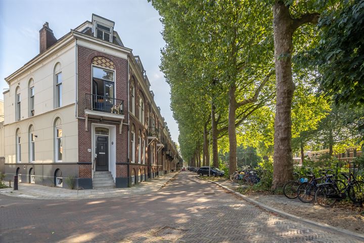 Bekijk foto 32 van Cornelis Houtmanstraat 8