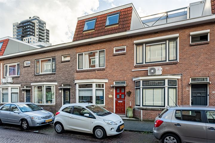 Bekijk foto 5 van van Riebeeckstraat 61