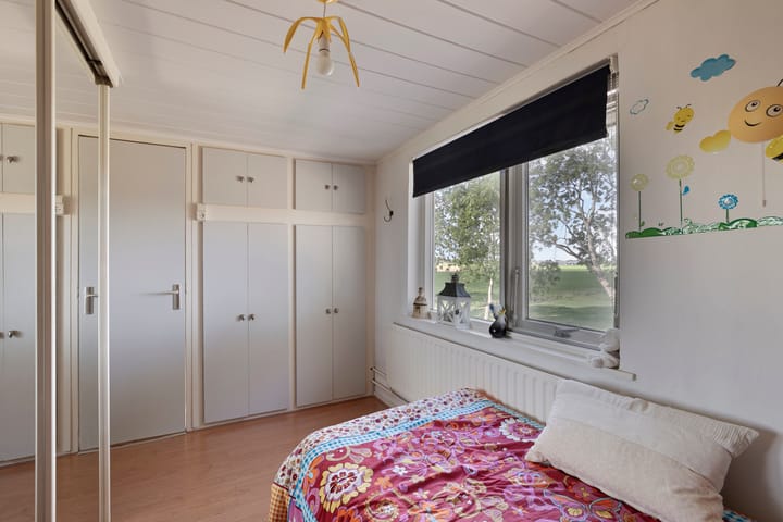 Foto 25 van Middelsluissedijk WZ 77