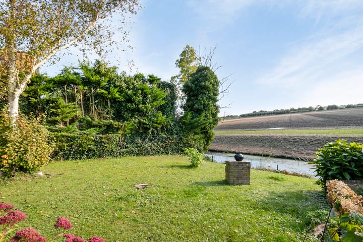 Foto 40 van Middelsluissedijk WZ 77