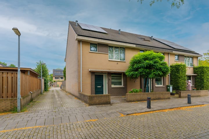 Foto 1 van Zuster Gertrudosingel 1