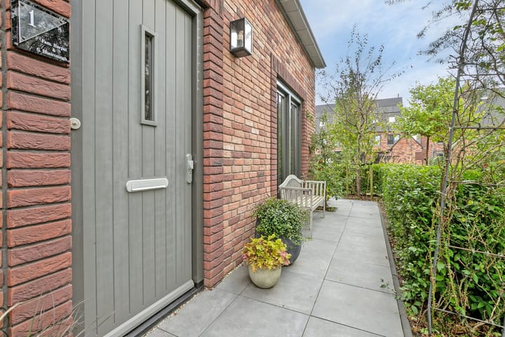 Foto 9 van Beekforel 1