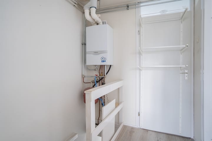 Foto 10 van De Ruyterstraat 153