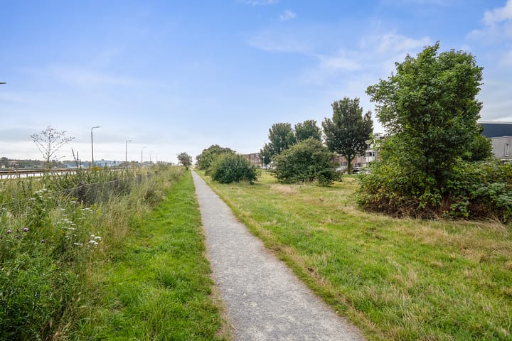 Foto 23 van De Ruyterstraat 153