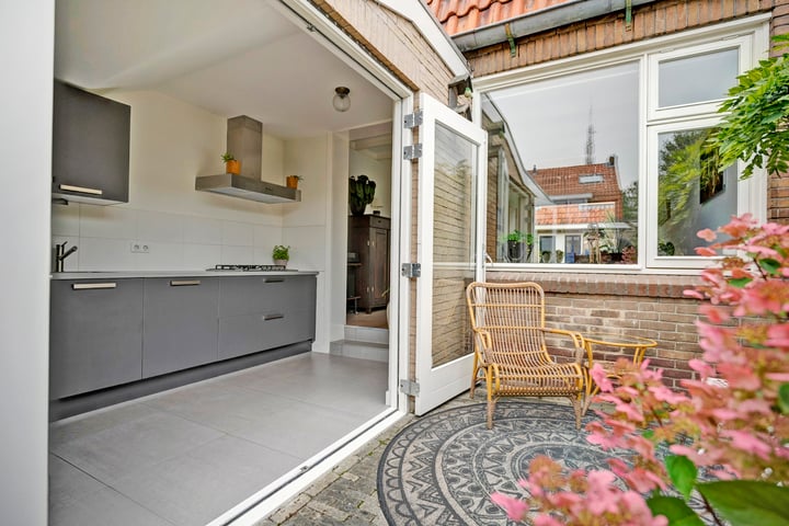 View photo 36 of Barend Schuurmanstraat 36