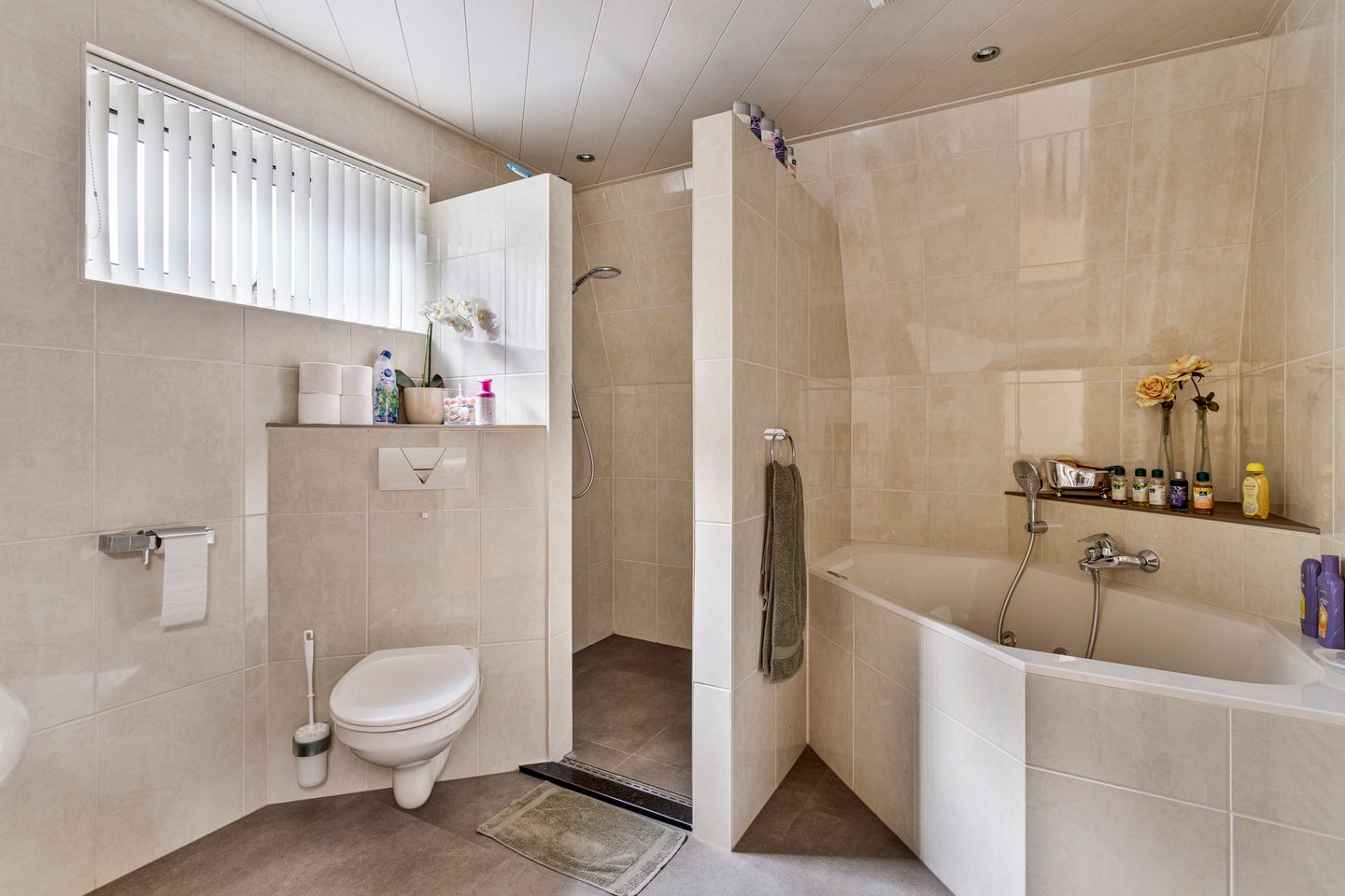 Foto 34 van Baroniestraat 32