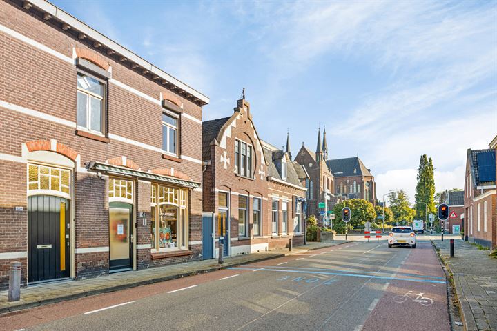 Bekijk foto 73 van Baroniestraat 32