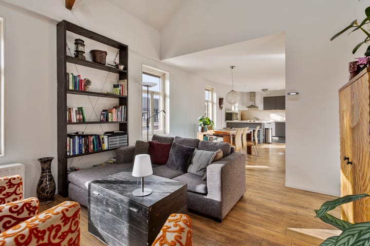 Foto 45 van Baroniestraat 32