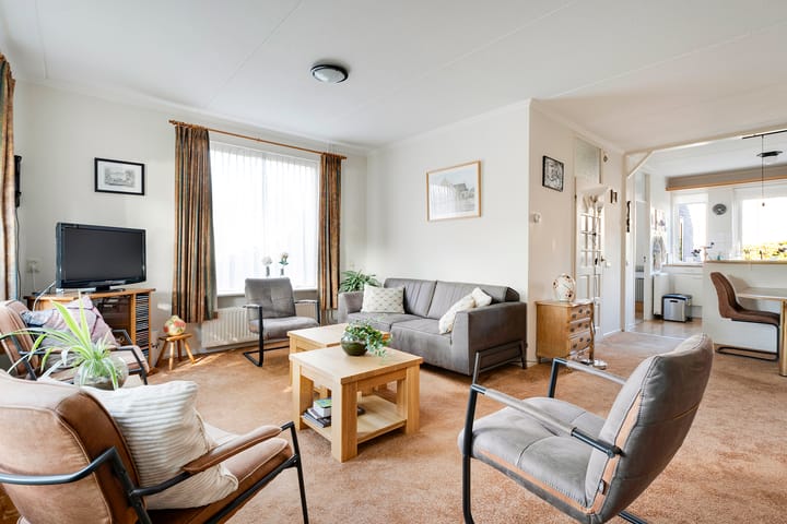 Foto 9 van Luchtenstein 14