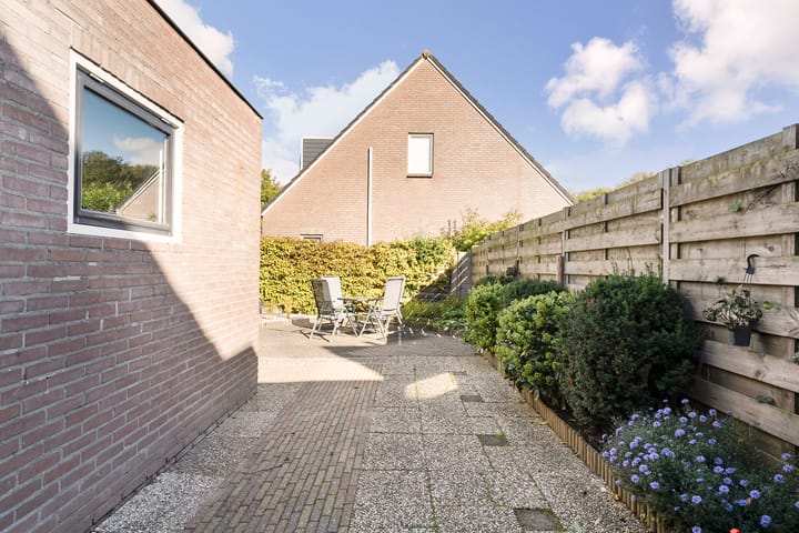 Foto 30 van Luchtenstein 14