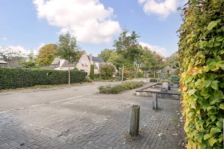 Foto 37 van Luchtenstein 14