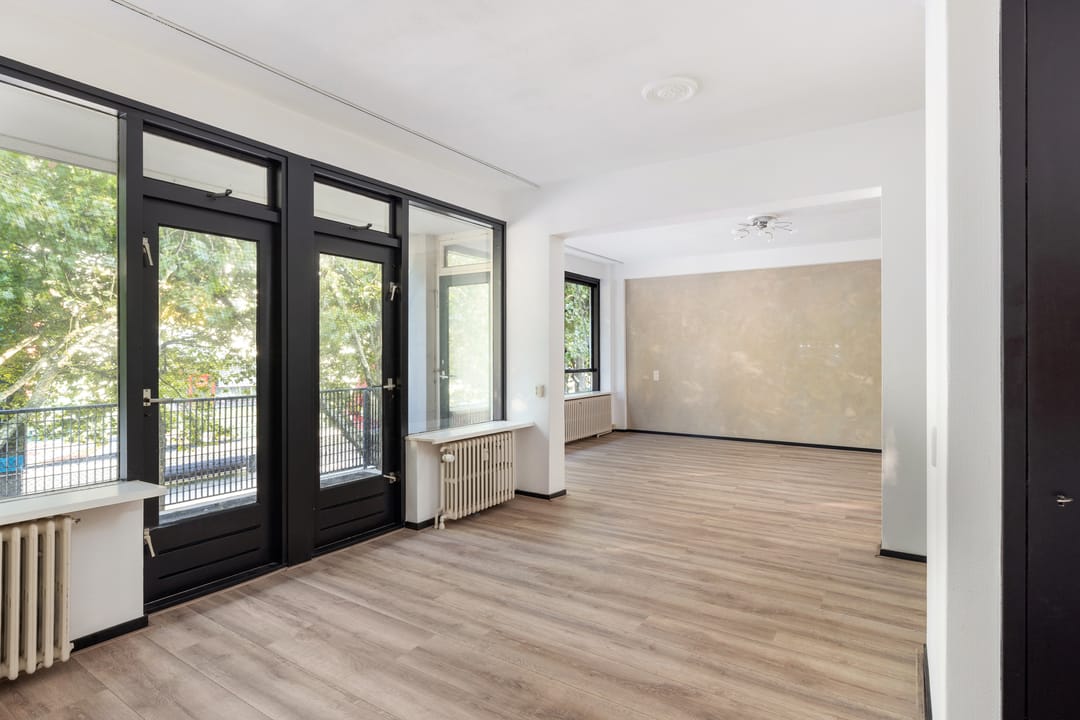 Photo 2 of Joost Banckertsplaats 8-B