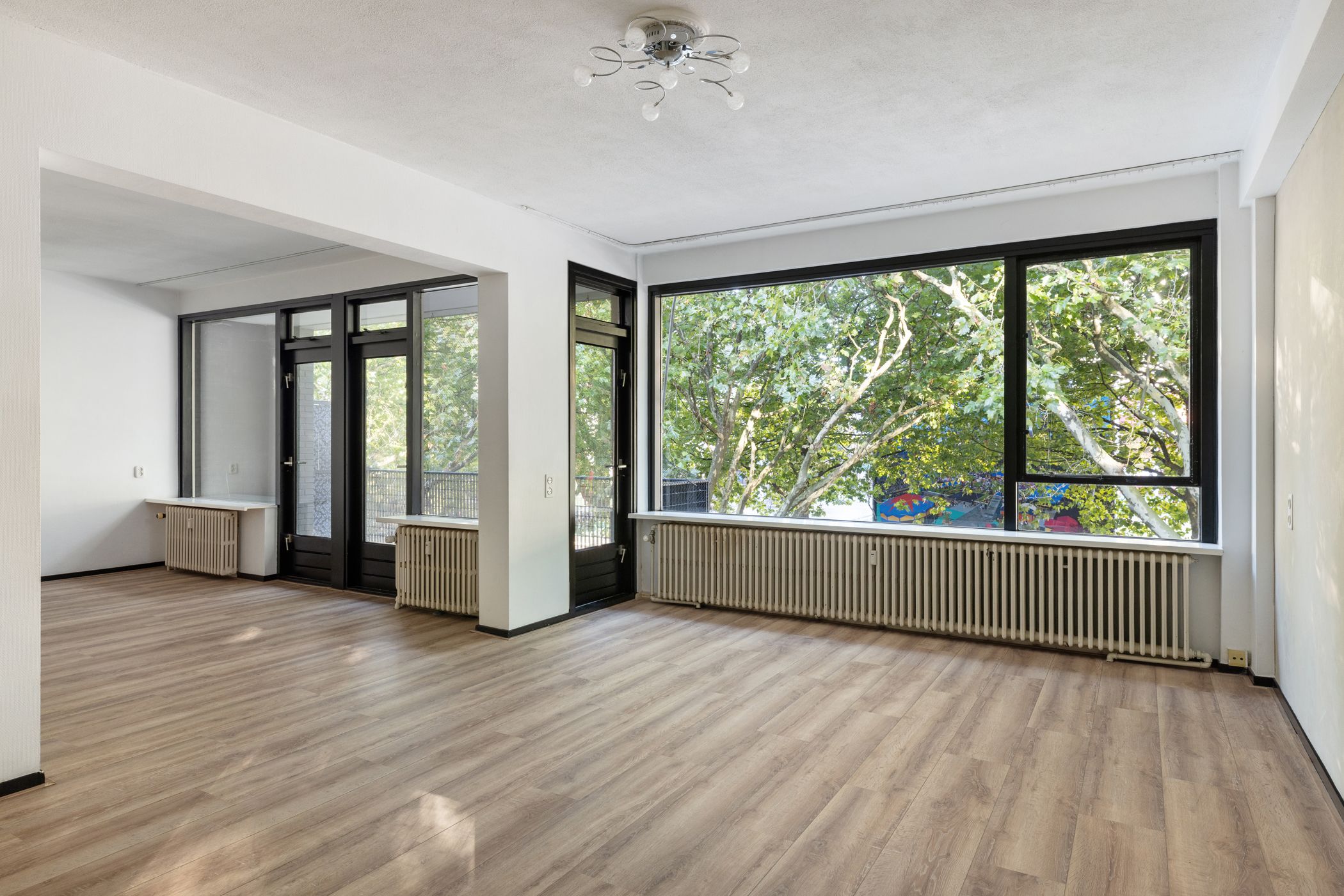 Photo 9 of Joost Banckertsplaats 8-B