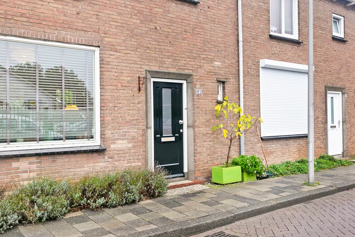 Bekijk foto 5 van Molenstraat 1