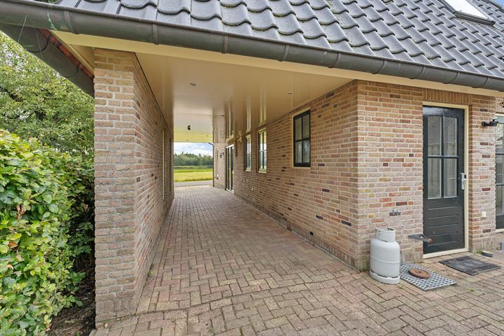 View photo 3 of Leeuwte 56